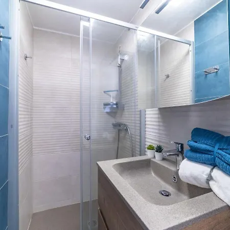 Διαμέρισμα Le Paradou-4 By Interhome Le Rayol-Canadel-sur-Mer