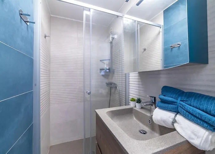 Lejlighed Le Paradou-4 By Interhome Le Rayol-Canadel-sur-Mer